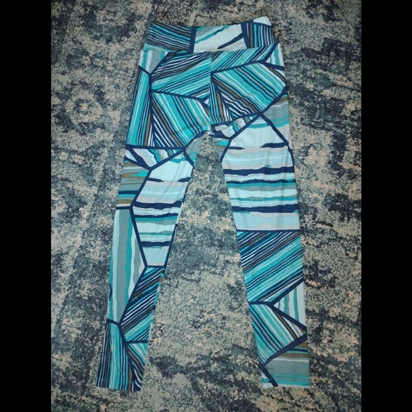 LuLaRoe Leggings - Picture 3 of 3